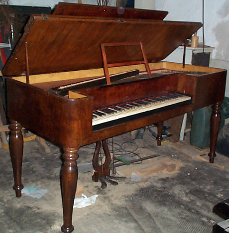 Fortepiano a tavolo