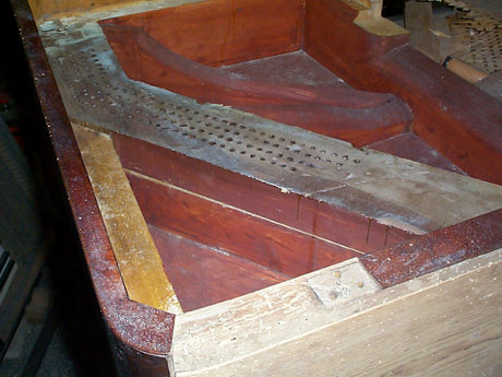 Fortepiano a tavolo, particolare